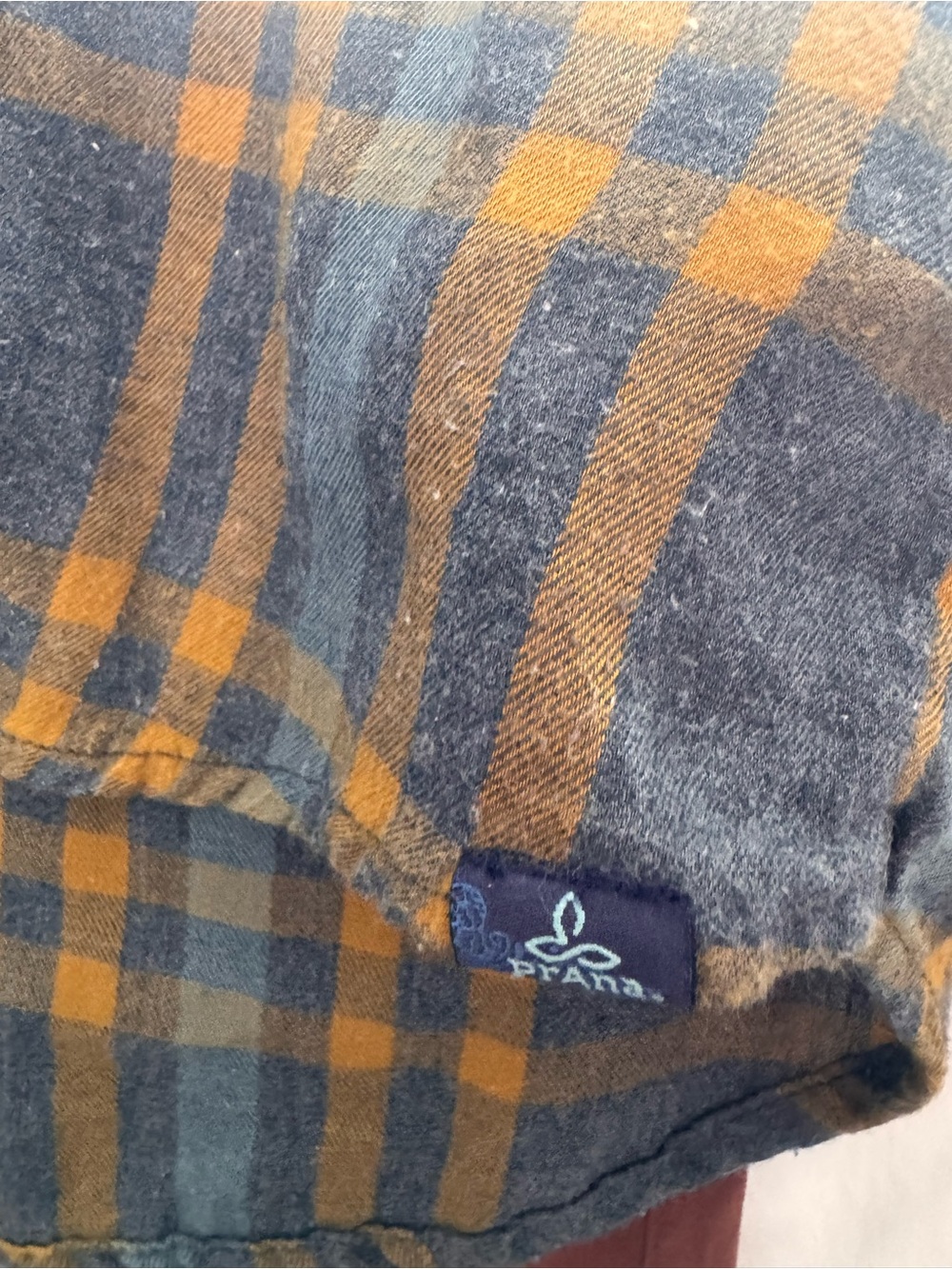 prAna Organic Cotton Plaid Flannel Shirt Women’s Large Blue Gold - Picture 5 of 6